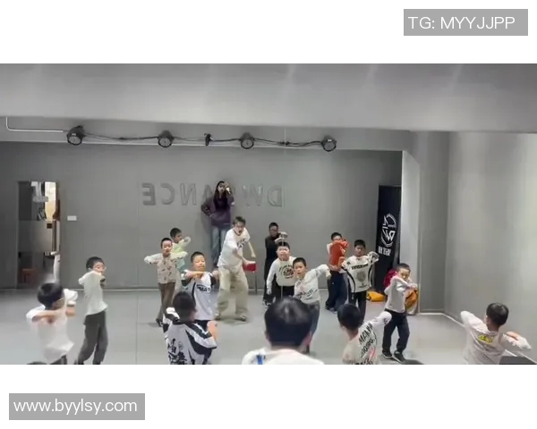 杭州街舞队实力强劲最新街舞灵活性TOP10排行榜揭晓